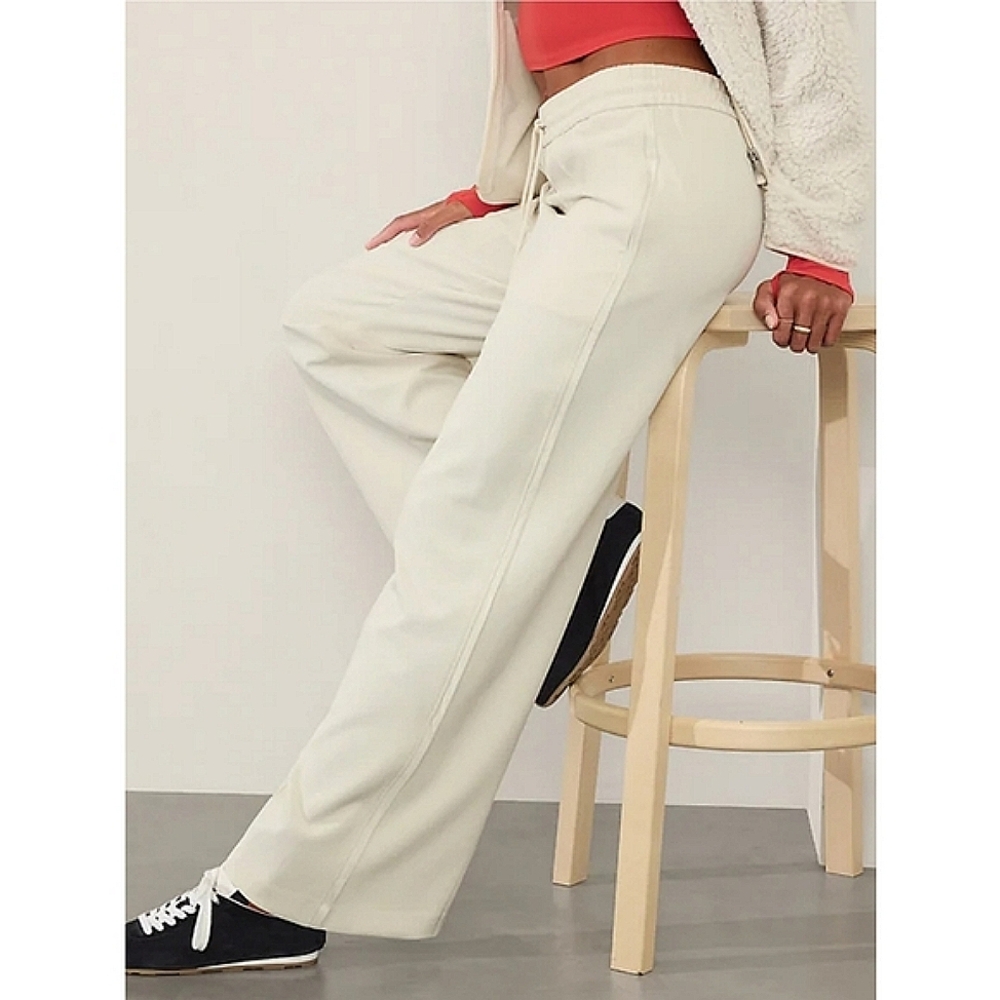 🆕️ Athleta Endeavor Relaxed Pant Ivory Large Tall Wide Leg Travel Work Cabin - Picture 3 of 13